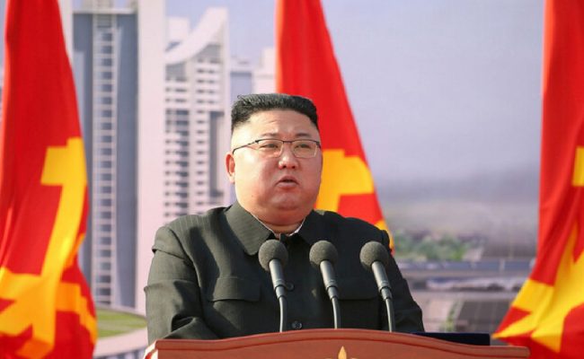 كيم جونغ أون يمنع مواطني كوريا الشمالية من «الضحك»