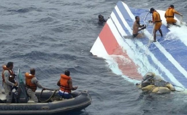 مهندس طيران يحل لغز تحطم الطائرة الماليزية بعد 7 سنوات من اختفائها