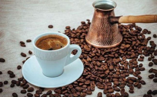4 علامات تدل على ضرورة إيقاف شرب القهوة