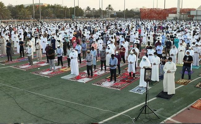 الكويت.. الاكتفاء بصلاة العيد في المساجد وإلغاء المصليات