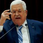 عباس يدين هجوم إلعاد في إسرائيل.. ويحذر من تداعياته