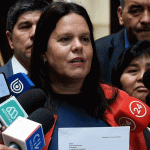 تعرض منزل وزيرة الدفاع التشيلية للسرقة بعد ضرب نجلها