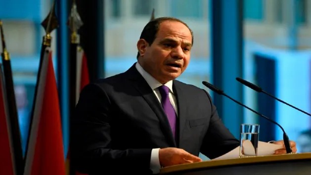 الرئيس المصري يوجه تحذيراً خلال قمة بريكس