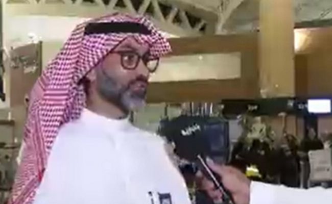 بالفيديو.. مسؤول بمطار الملك خالد: طول إجراءات التسجيل سبب زحام أمس