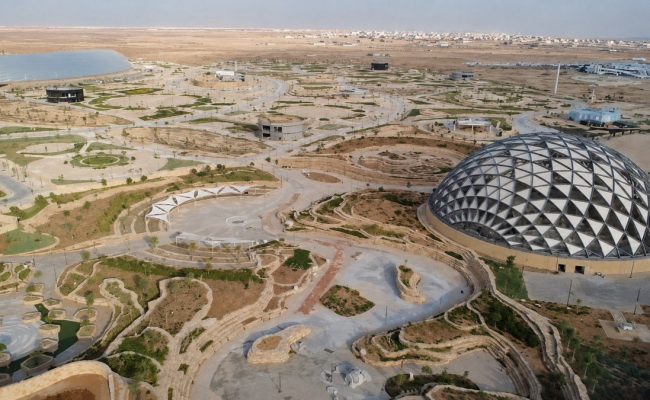 تتقدم أعمال تنسيق الموقع بوتيرة متسارعة في حدائق الملك عبدالله العالمية (كاقا)،